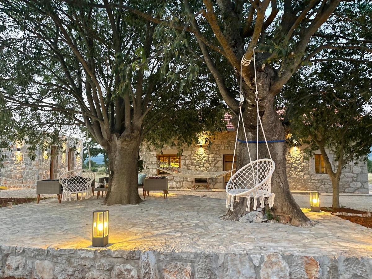 Villa Kostela Stone House à Stolac Extérieur photo