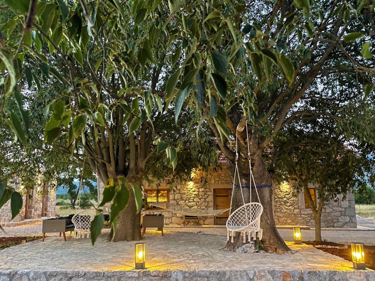 Villa Kostela Stone House à Stolac Extérieur photo